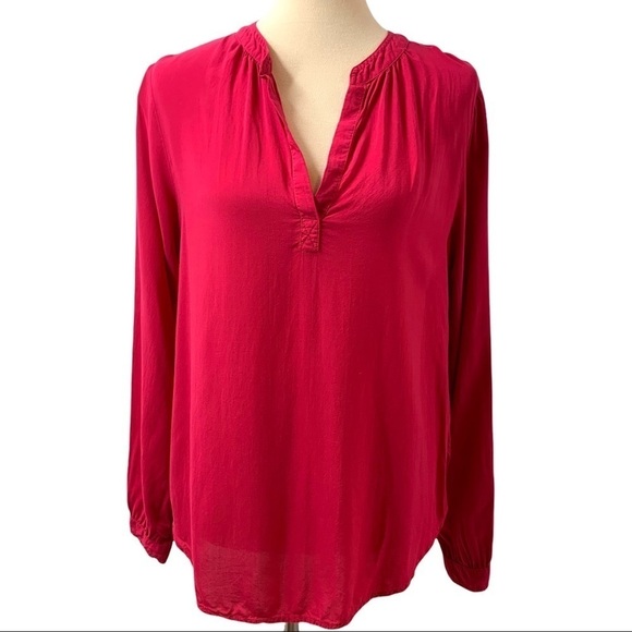 Velvet by Graham & Spencer Cranberry Pink Split Neck Long Sleeve Popover Medium - Picture 3 of 10